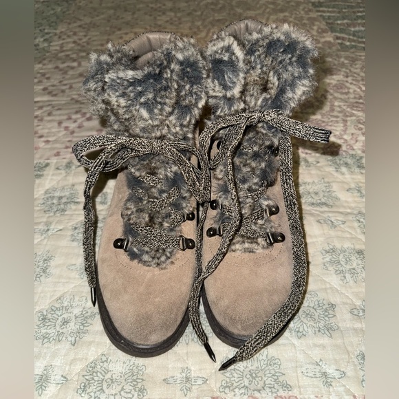 Sam Edelman Darrah 2 Women’s Size 8.5 Suede Taupe Fur Combat Ankle Boots NWOT - Picture 2 of 8